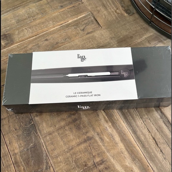 Lange Other - NIB L’ange Le Ceramique 1 pass flat iron